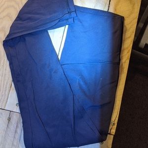 Aerie chill play move